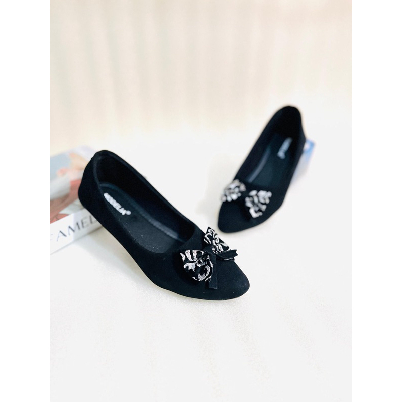 Sepatu Wanita-Balet Flat shoes Pita 1 Kerja Karet Hitam