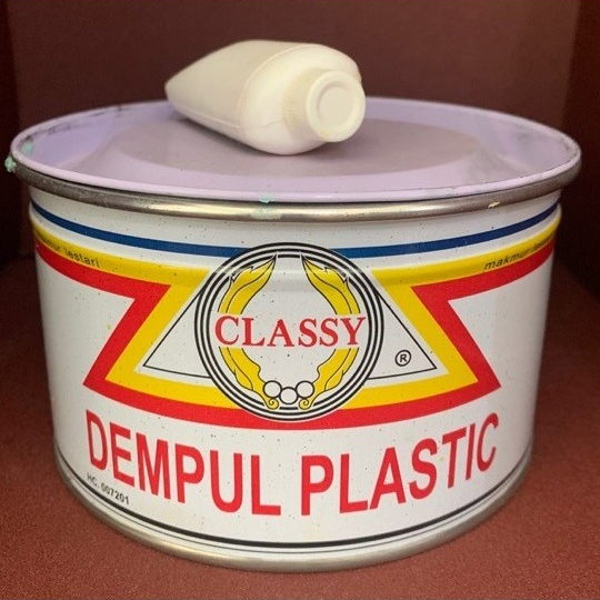 empul CLASSY 1 KG Dempul Besi Dempul Kayu Dempul Plastik CLASSY