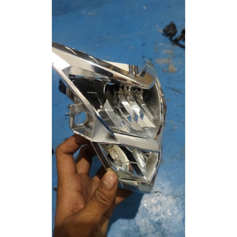 REFLEKTOR + PCB LED NEW CB150R CB150X