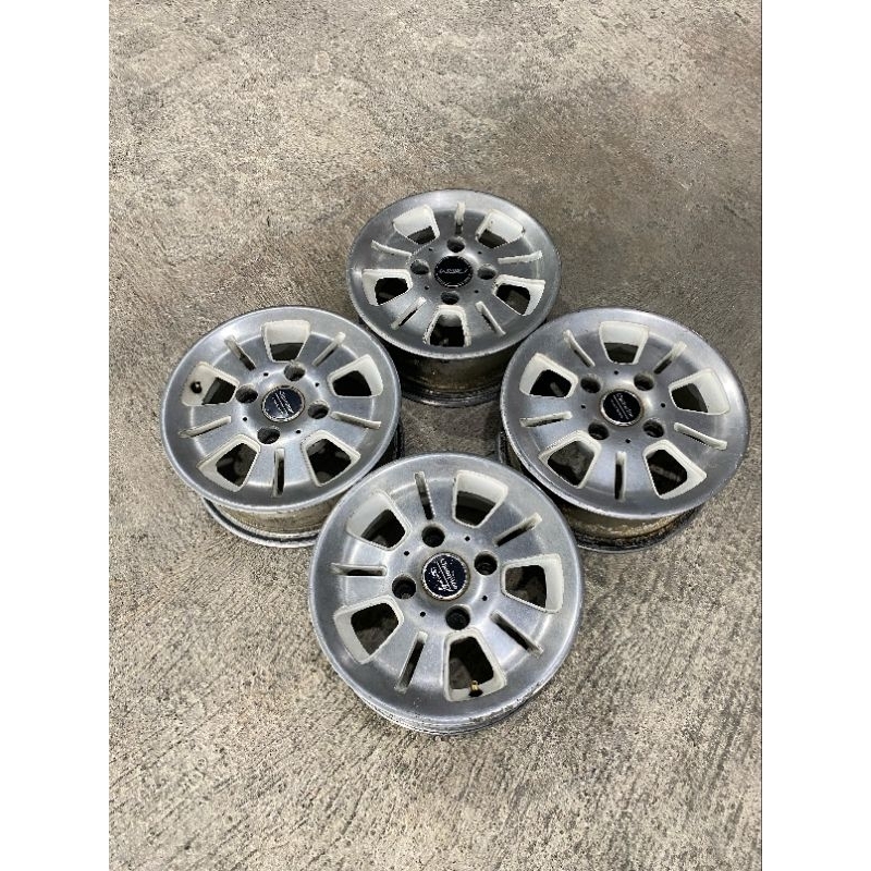 velg enduro Ring 13 pcd 4×114 kondisi bekas