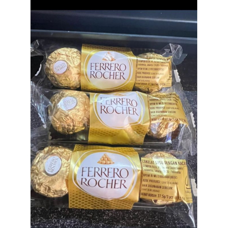 

cokelat ferrero rocker isi 3