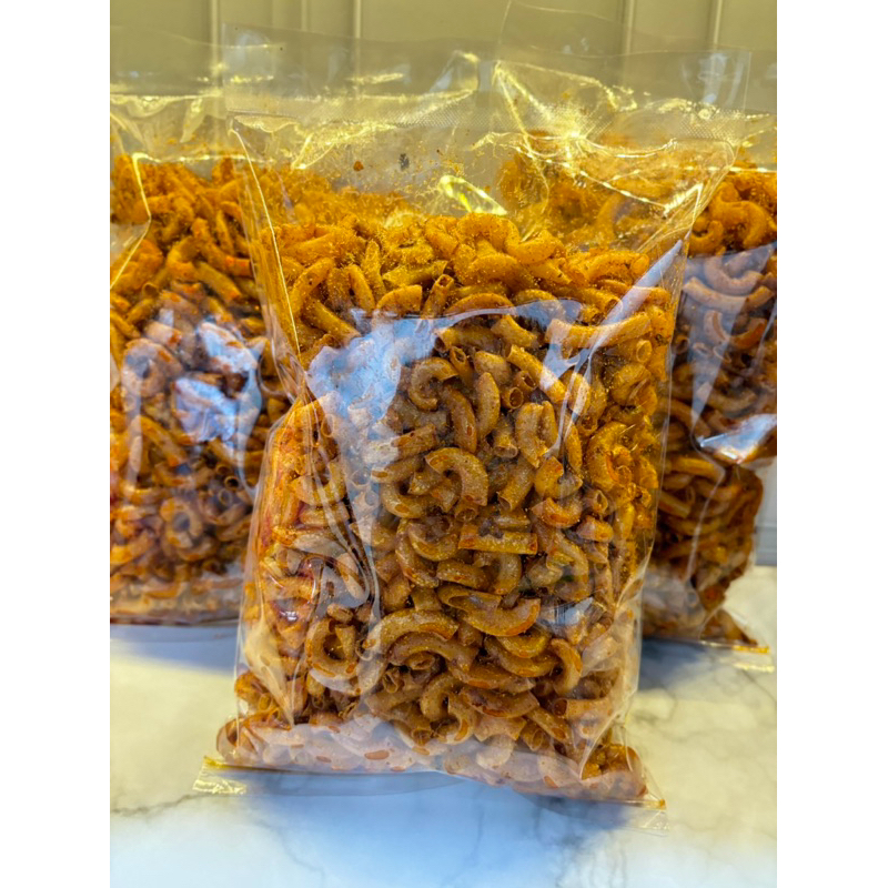 

BLUE.IDMakroni Bantet Pedas Asin 500gram