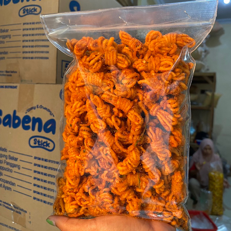 

mie gulung pedas daun jeruk / mie gulung pedas manis / mie gulung 1kg / mie gulung