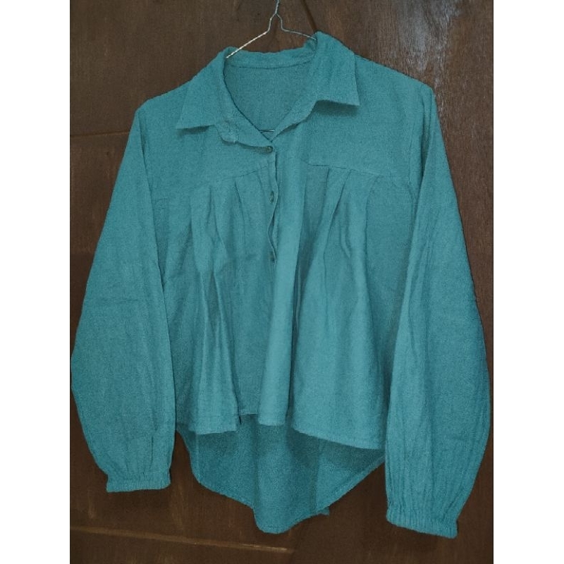 Kemeja Linen Crop Top