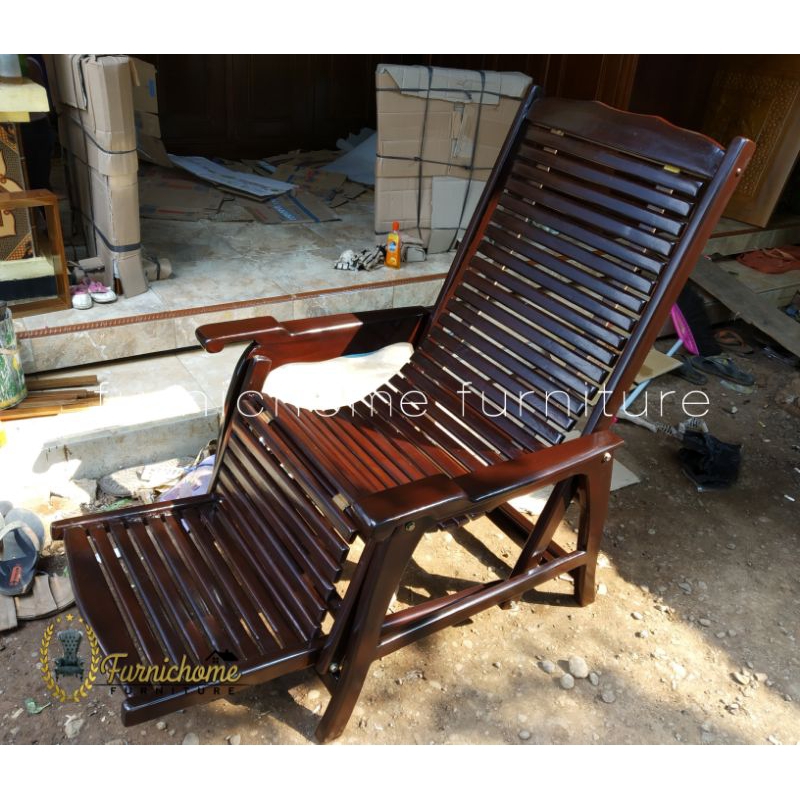 Kursi malas / kursi santai jati