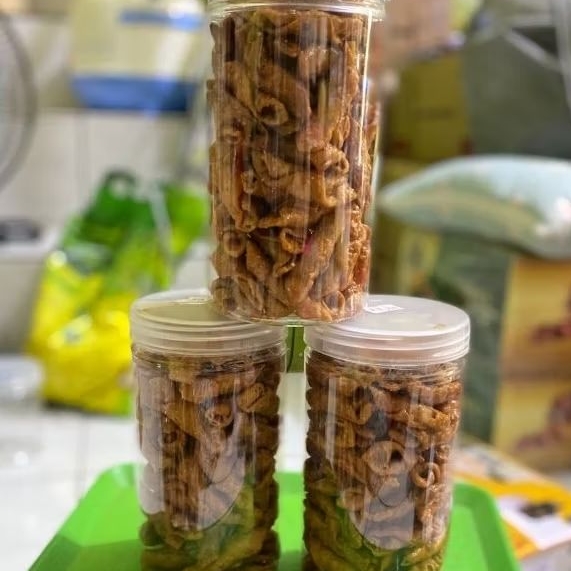 

KACANG NGUMPET MANIS RENYAH 500GRAM @35000 CAMILAN HALAL