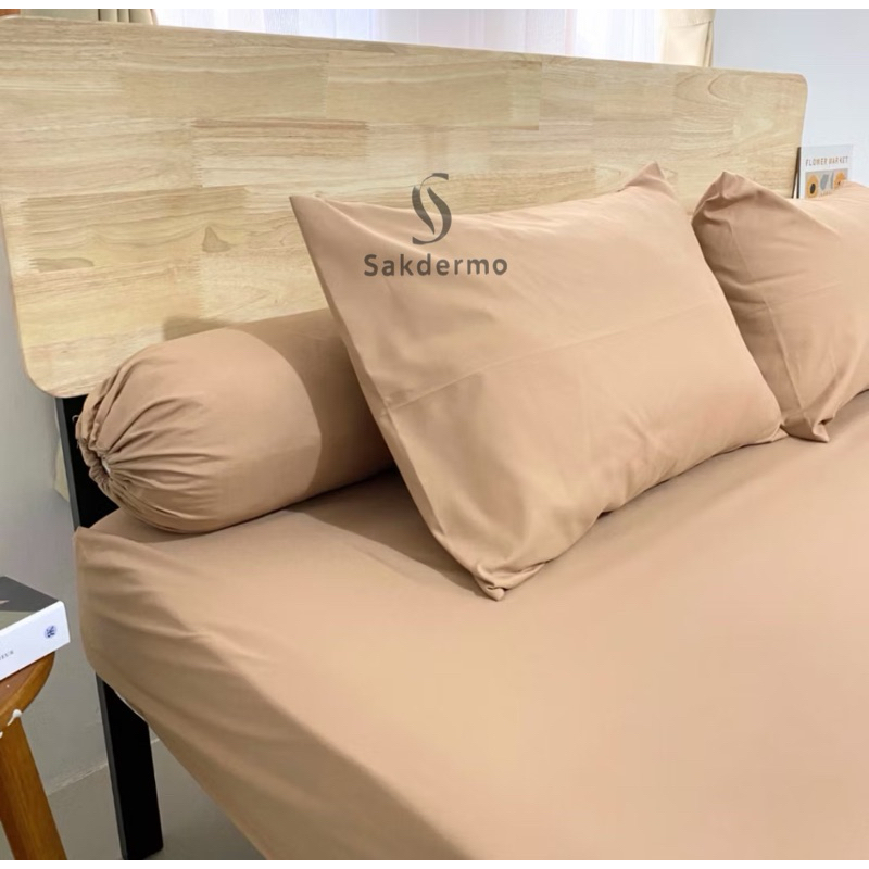 sprei set polos 160x200 180x200 / sprei hotel / sprei polos / sprei halus / sprei polos hitam