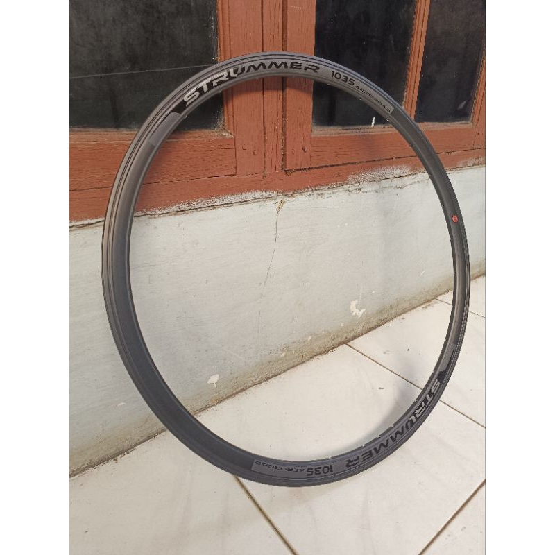 rims atau velk sepeda ukuran 700c atau 622 merk strummer Aero road hole 28 pentil presta