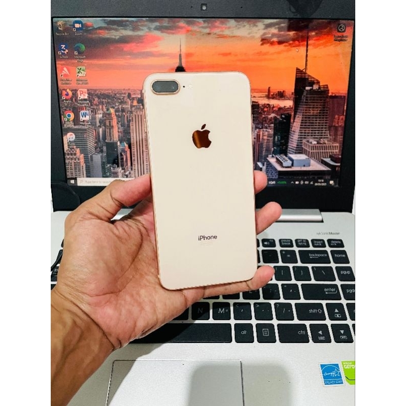 iphone 8 plus 64 GB resmi iBox indonesia