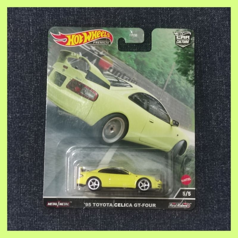 Hotwheels Premium 95 TOYOTA CELICA GT-FOUR ban karet warna kuning
