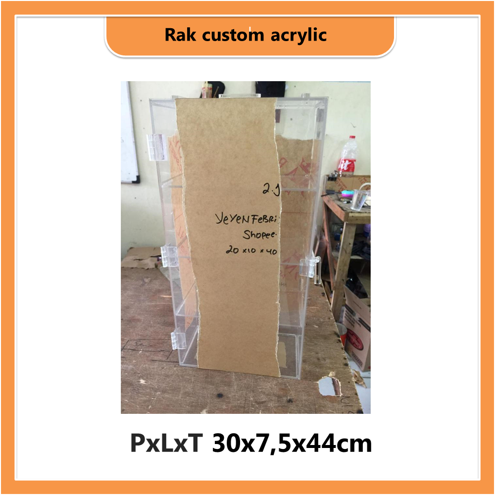 

Rak custom acrylic PxLxT 30x7,5x44cm