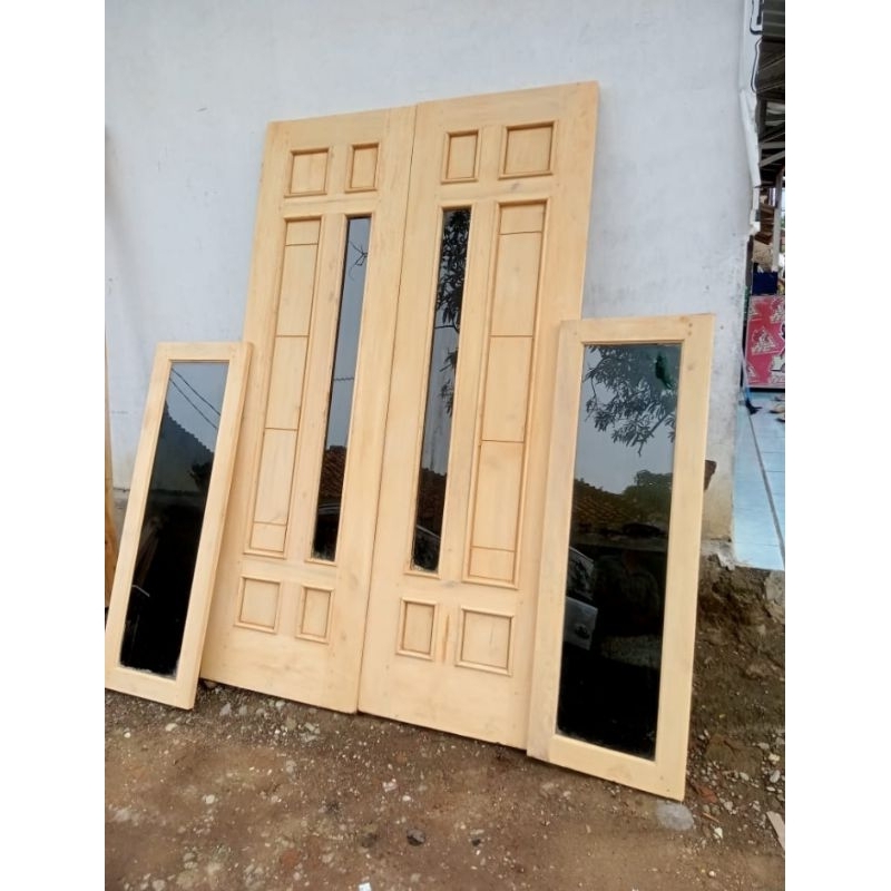 1SET KUSEN DAN DAUN PINTU KUPU-KUPU + 2SET KUSEN DAN DAUN JENDELA