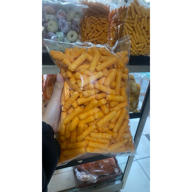 

Camilan Kripik Kriuk Aneka Snack Stik Jajanan Jadul uk Besar