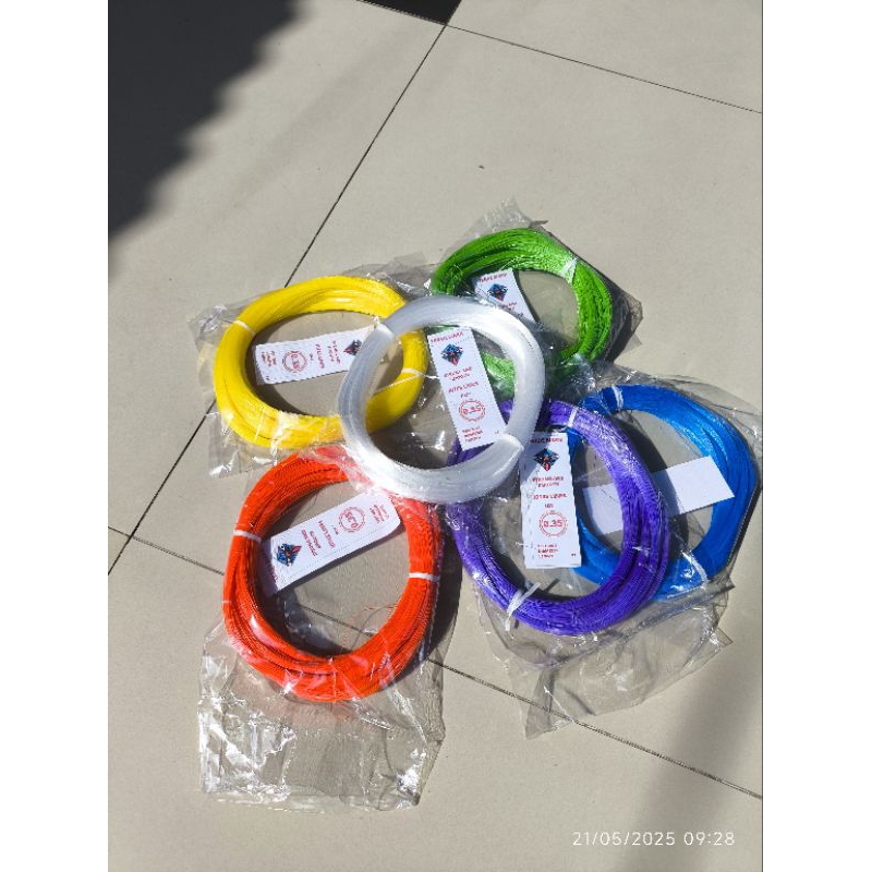 senar layangan/kenur layangan 1 pack