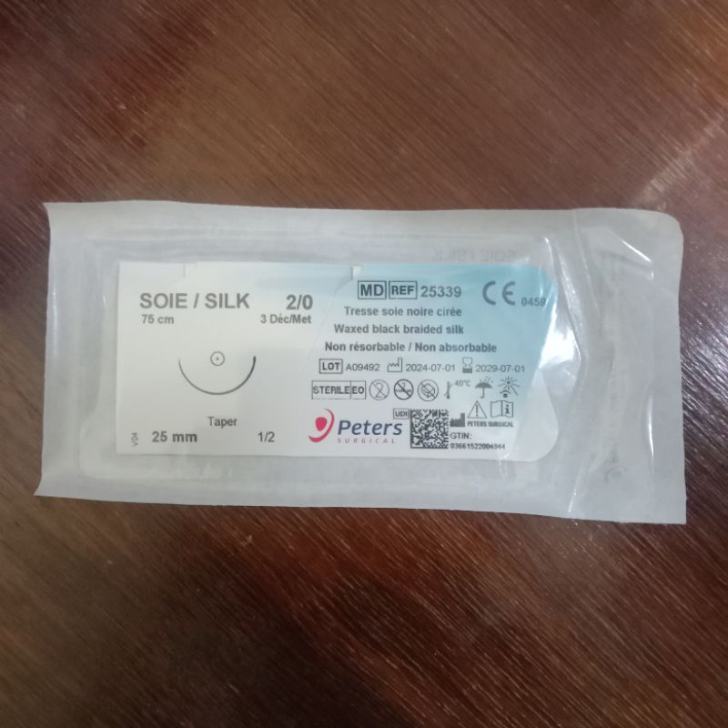 Benang Jahit SOIE SILK 2 0 Taper 25 mm