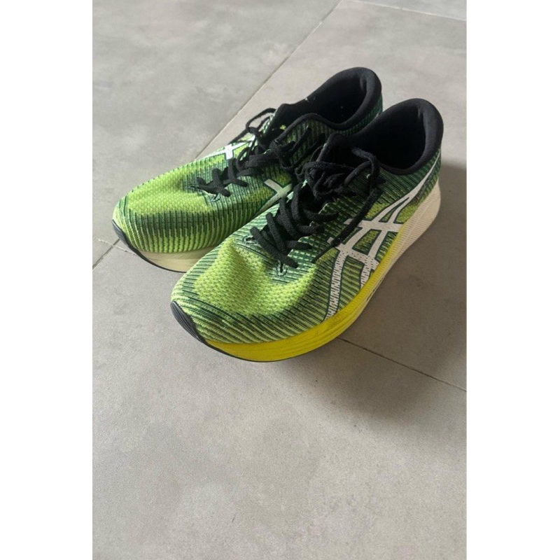 USED Asics Magic Speed 2 Carbon Plated Running