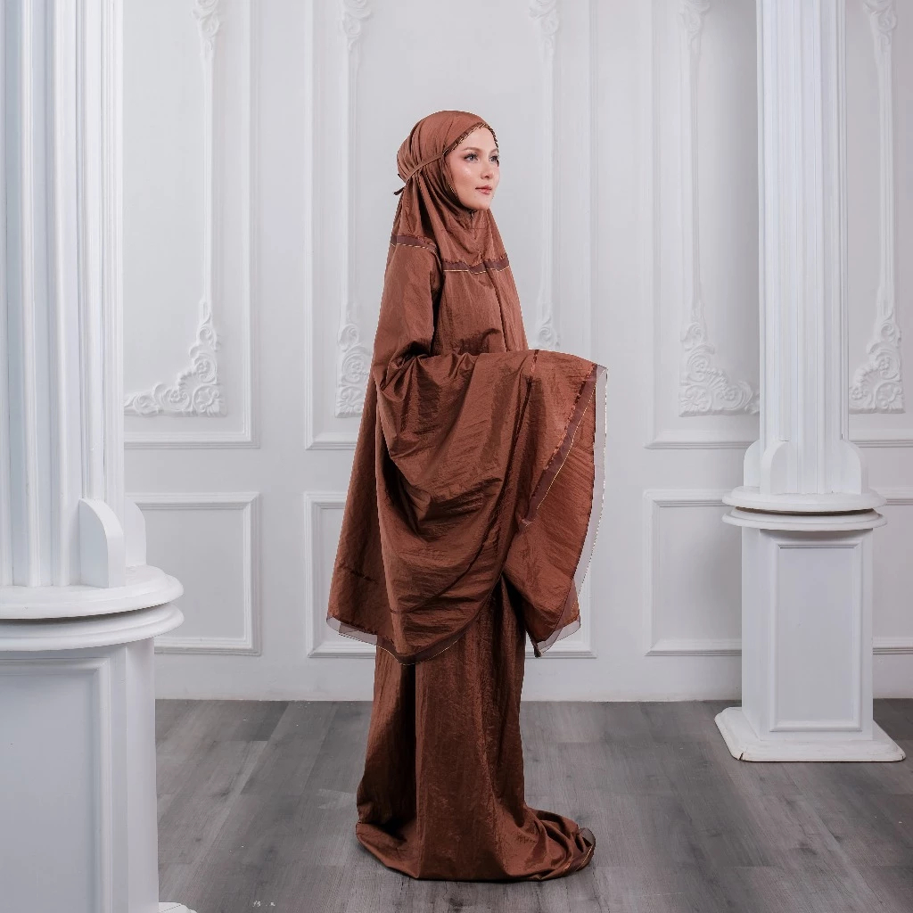 Mukena Dewasa Parasut Loufie Jumbo – Pita Tali Kepang Polos, Ringan & Adem