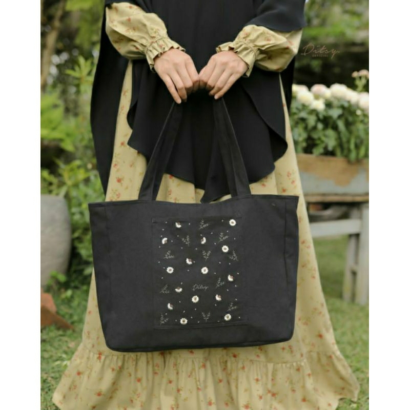 Daisy Prive Overnight bag Daisy slingbag series GreenDrawstring Prive Bag