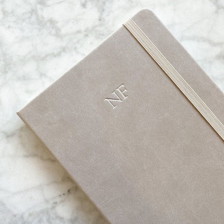 

Link Khusus Custom #Deboss Initial Nama pada Notebook