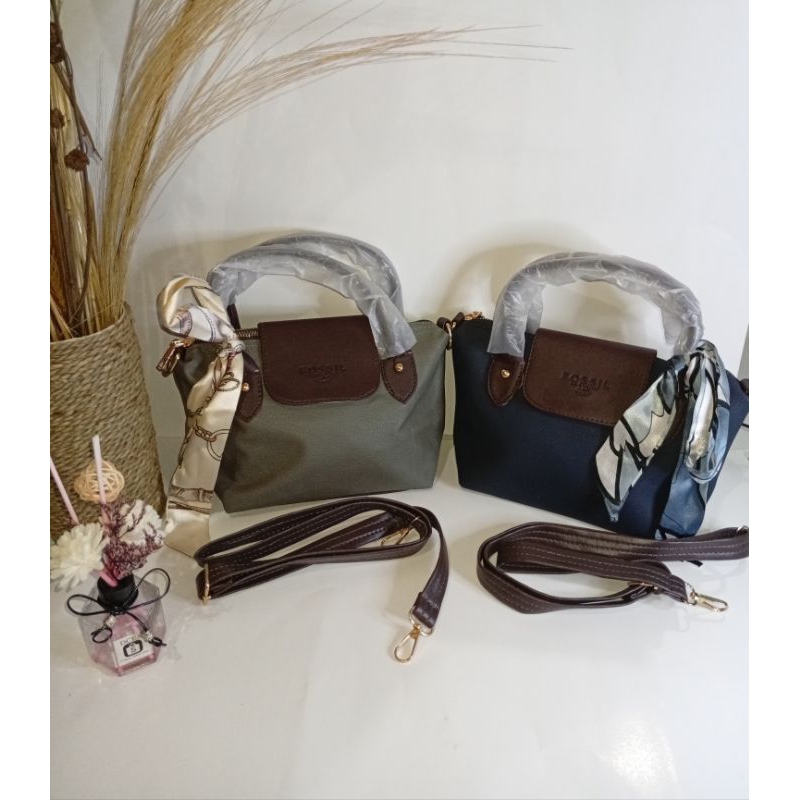 TAS selempang wanita branded// Tas slingbag wanita