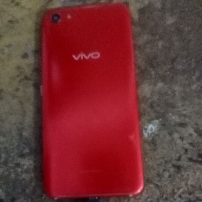 vivo y 81 ram  3 internal 16 Giga