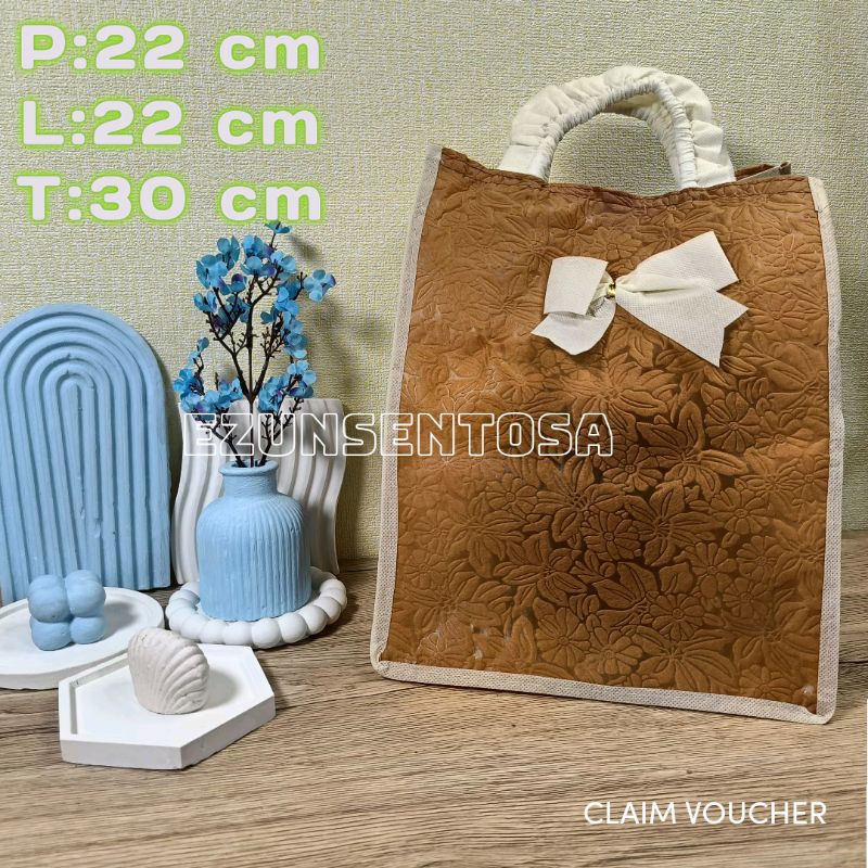 

(12 pcs) Tas Hajatan Sponbond Pita Warna Mocca Ukuran 22x22