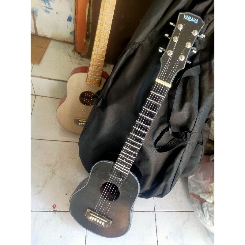 gitar lele