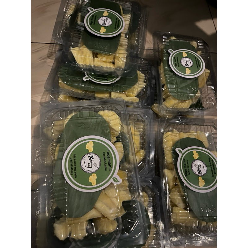

tape manis nyaman kiah oleh-oleh khas jember