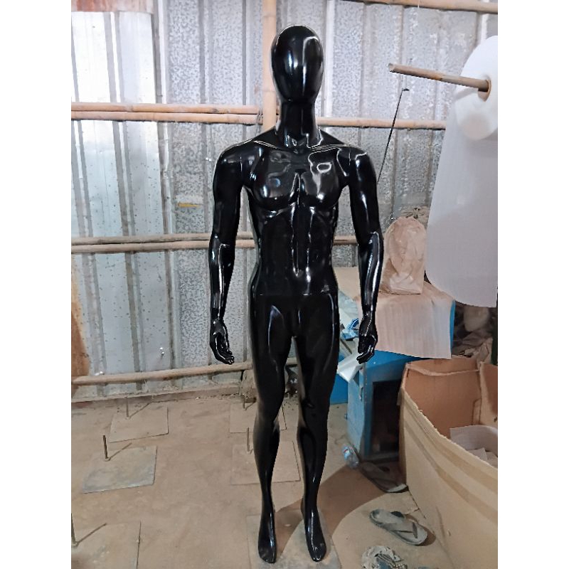 manekin patung full body pria hitam glossy