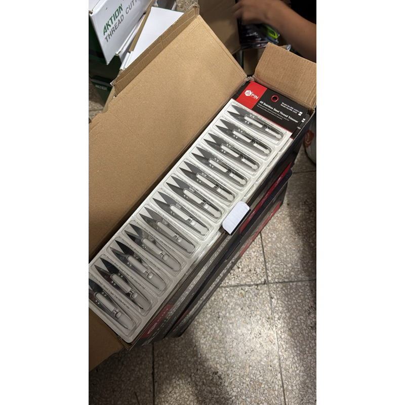 Partenzil Gunting Cekris Pin 1433 (12Pcs)