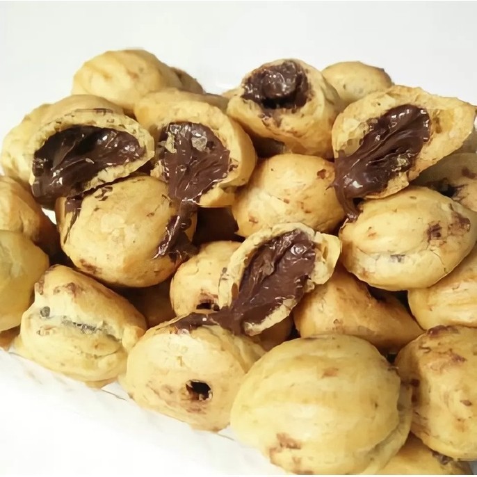 

Soes Coklat Premium Kue Soes Coklat / Kue Sus Coklat 250gr/500gr Kue Kering Lezat