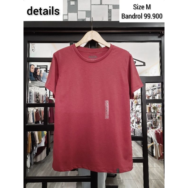 Kaos Details
