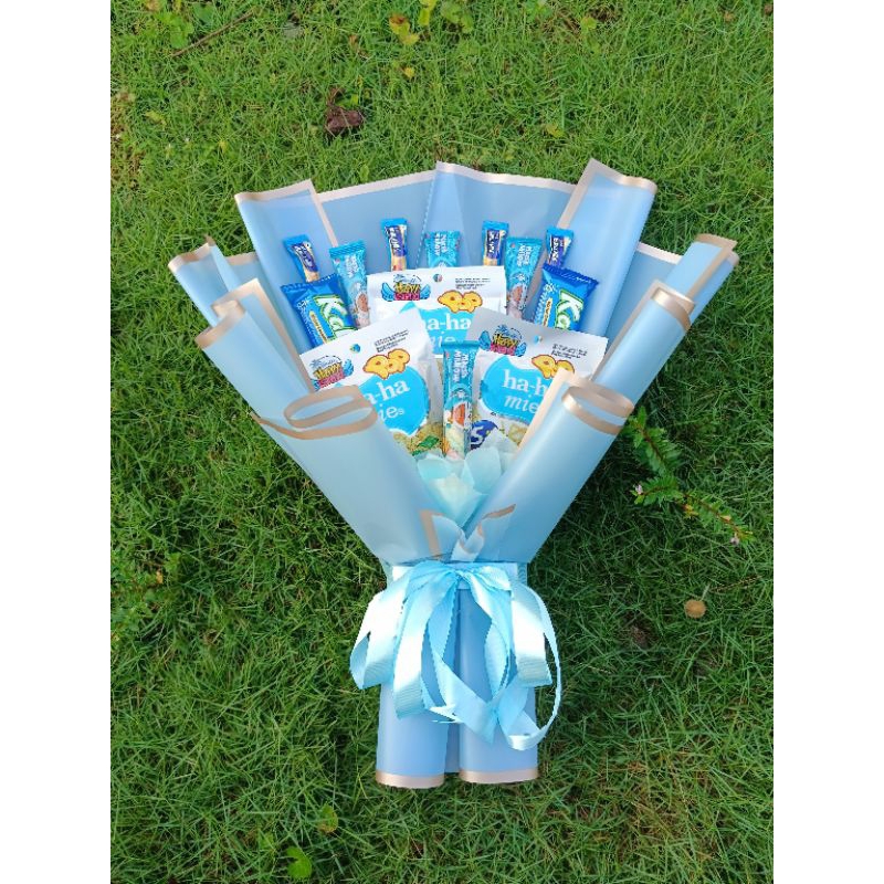 Buket makanan murah, buket hadiah wisuda, buket snack makanan ringan