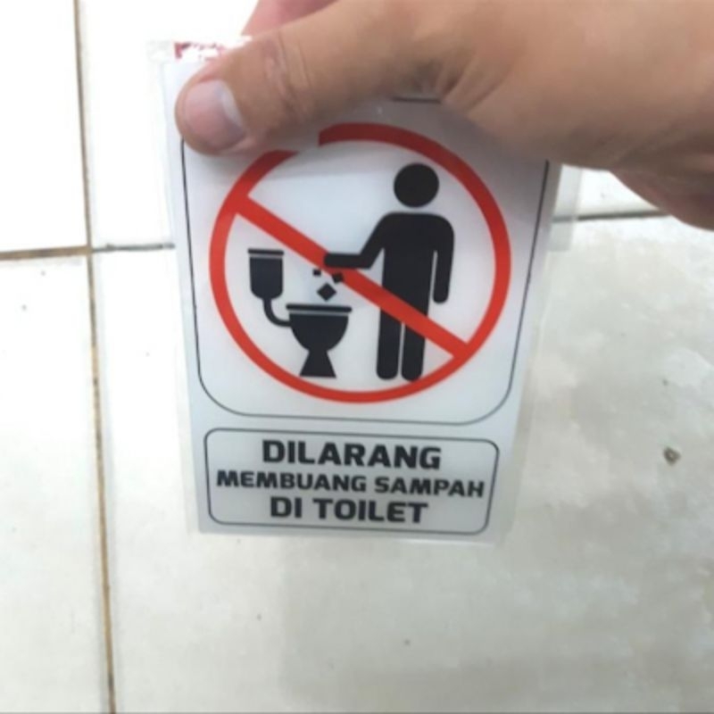 

Label Tulisan/Arklilik/Dilarang membuang sampah di Toilet