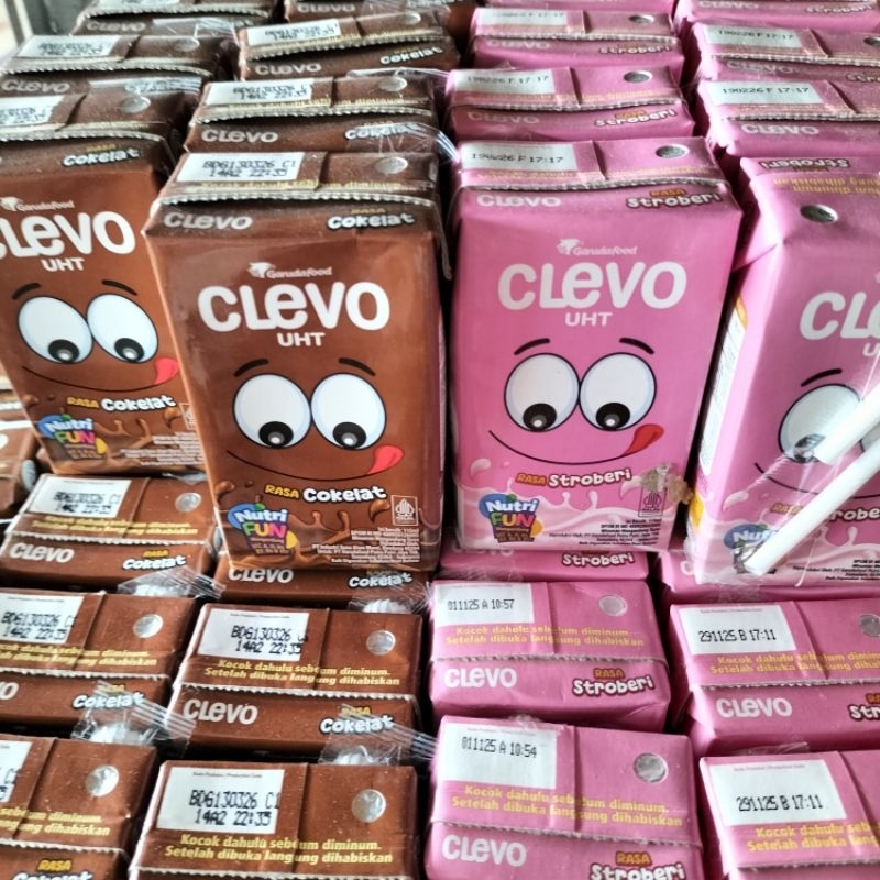 

susu clevo uht rasa strawberry cokelat 10pcs
