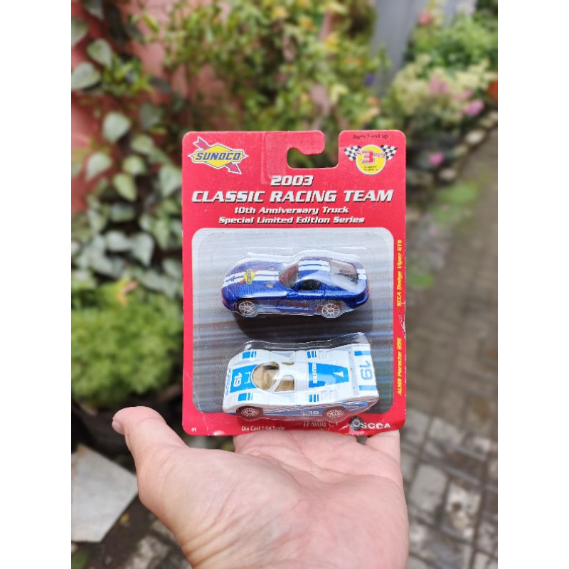Diecast Maisto Sunoco 2003 Classic Racing Team Dodge Viper GTS & Porsche 956 Vintage