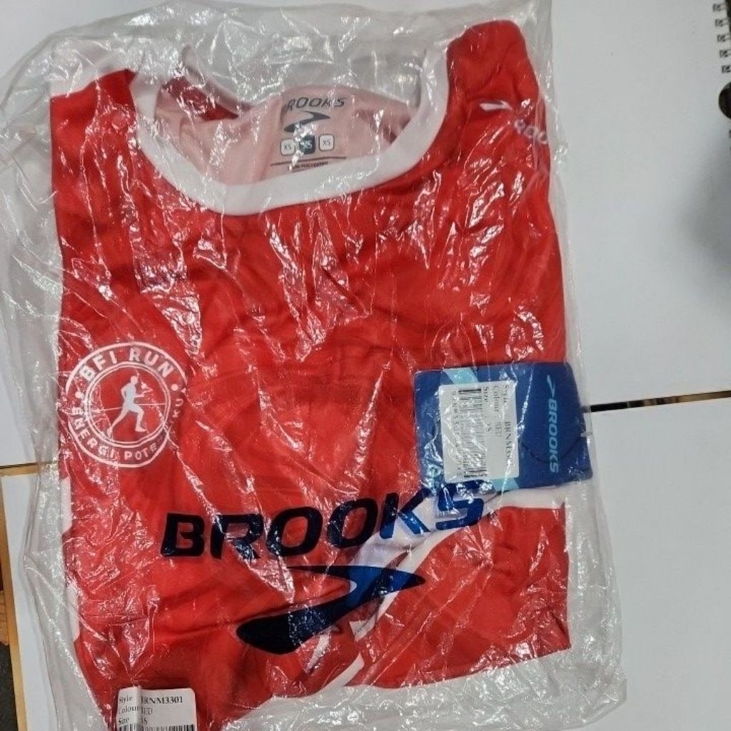 jersey Brooks BFI run size XS New
