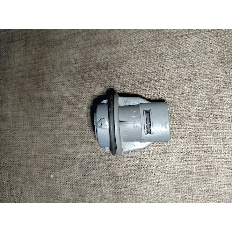 soket fitting lampu sein depan Suzuki futura