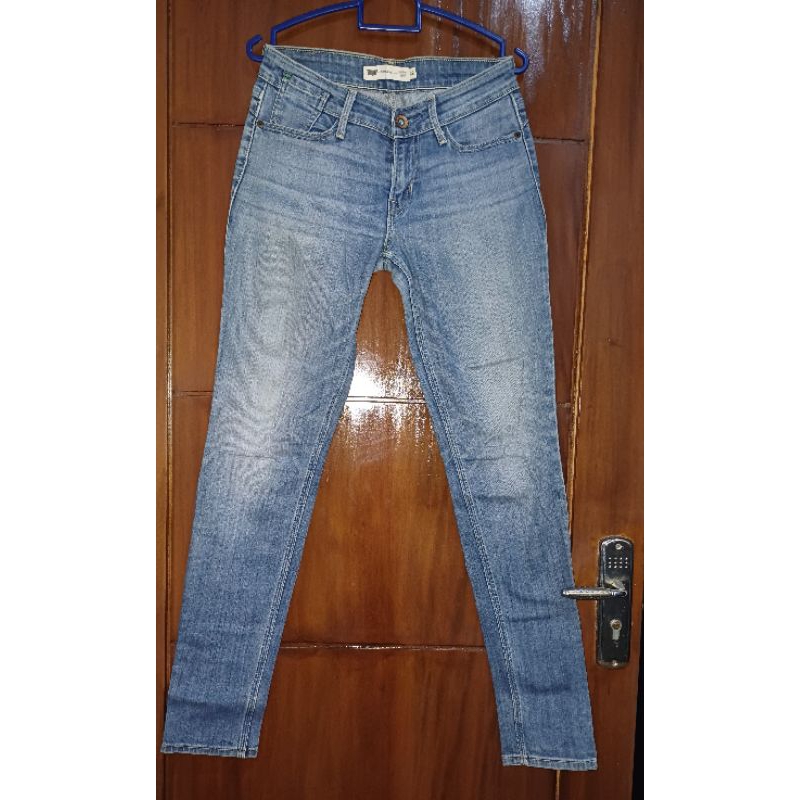 Levis Woman Original/ Celana Jeans Levis/ Celana Jeans Cewek/ Demi Curve/ Skinny Jeans