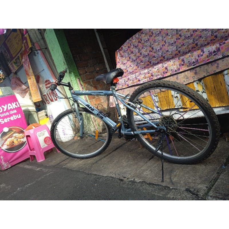 Sepeda Gunung MTB 26 Second Bekas rasa baru Pemakaian pribadi sparepart baik untuk anak dewasa laki 