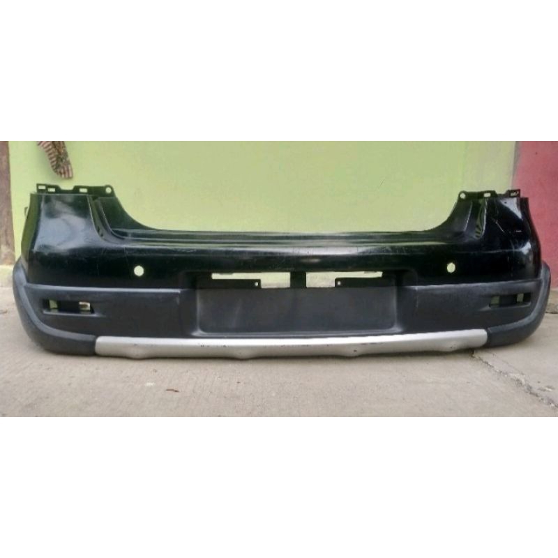 bemper belakang nissan livina xgear 2014