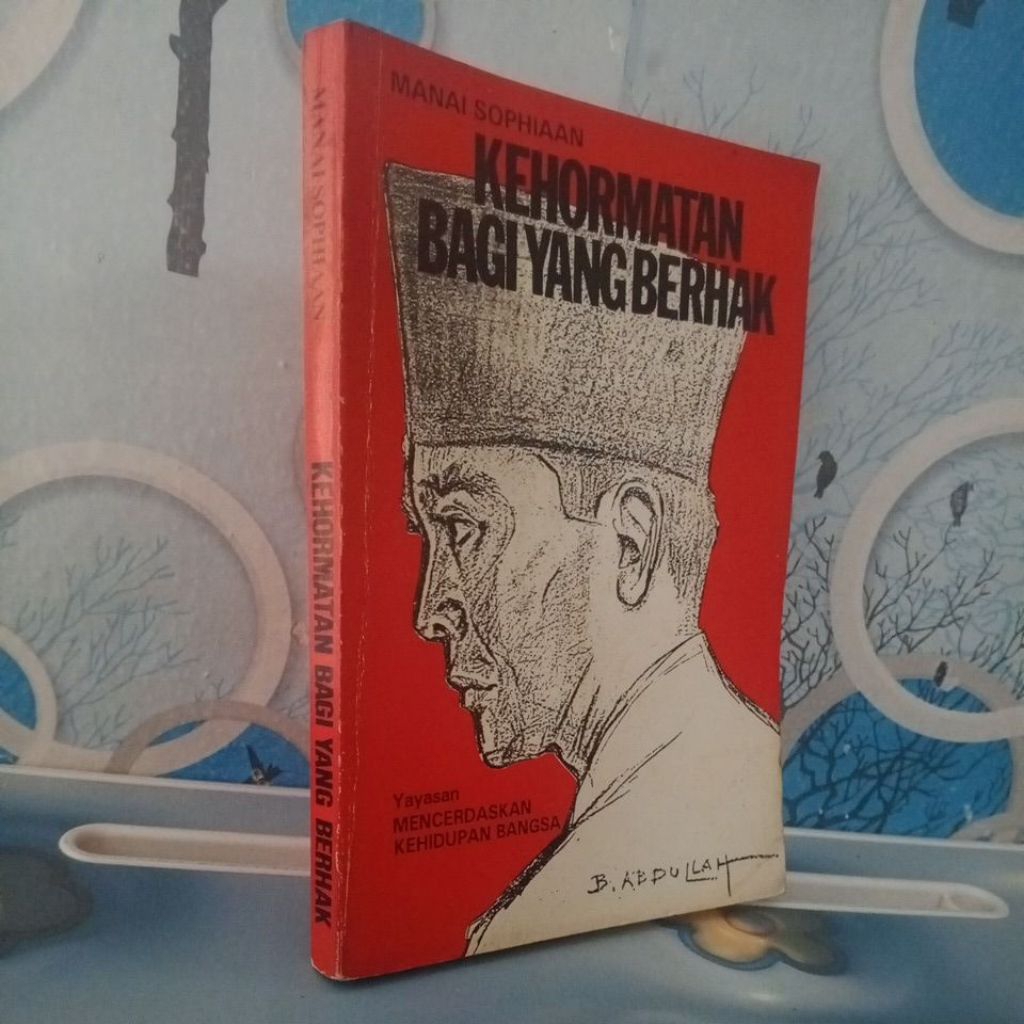 KEHORMATAN BAGI YANG BERPIHAK