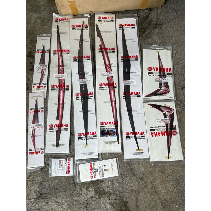 striping xeon karbu merah maroon hitam original