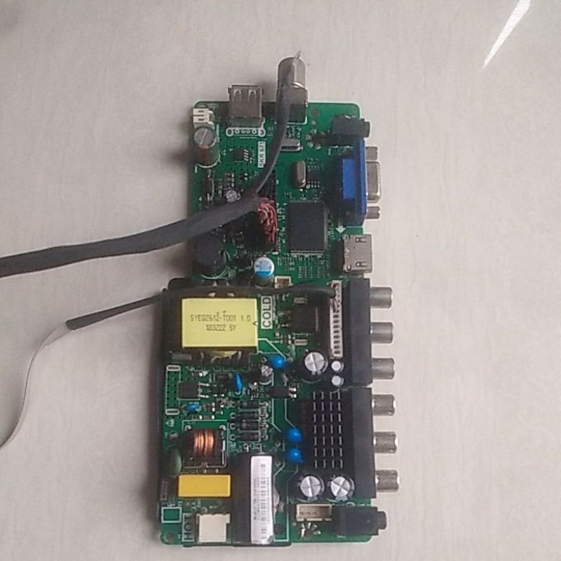 mb panasonic 24 in TH-24F305G