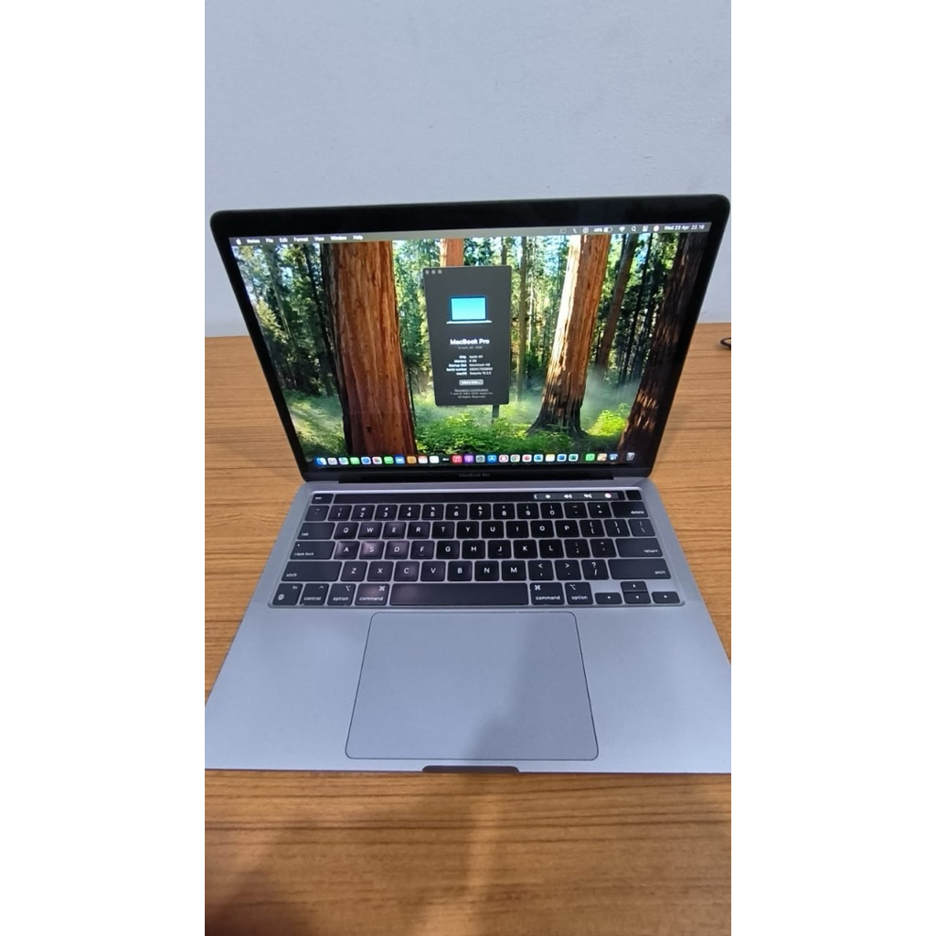 MacBook Pro M1 13 Inch 8/256gb tahun 2020