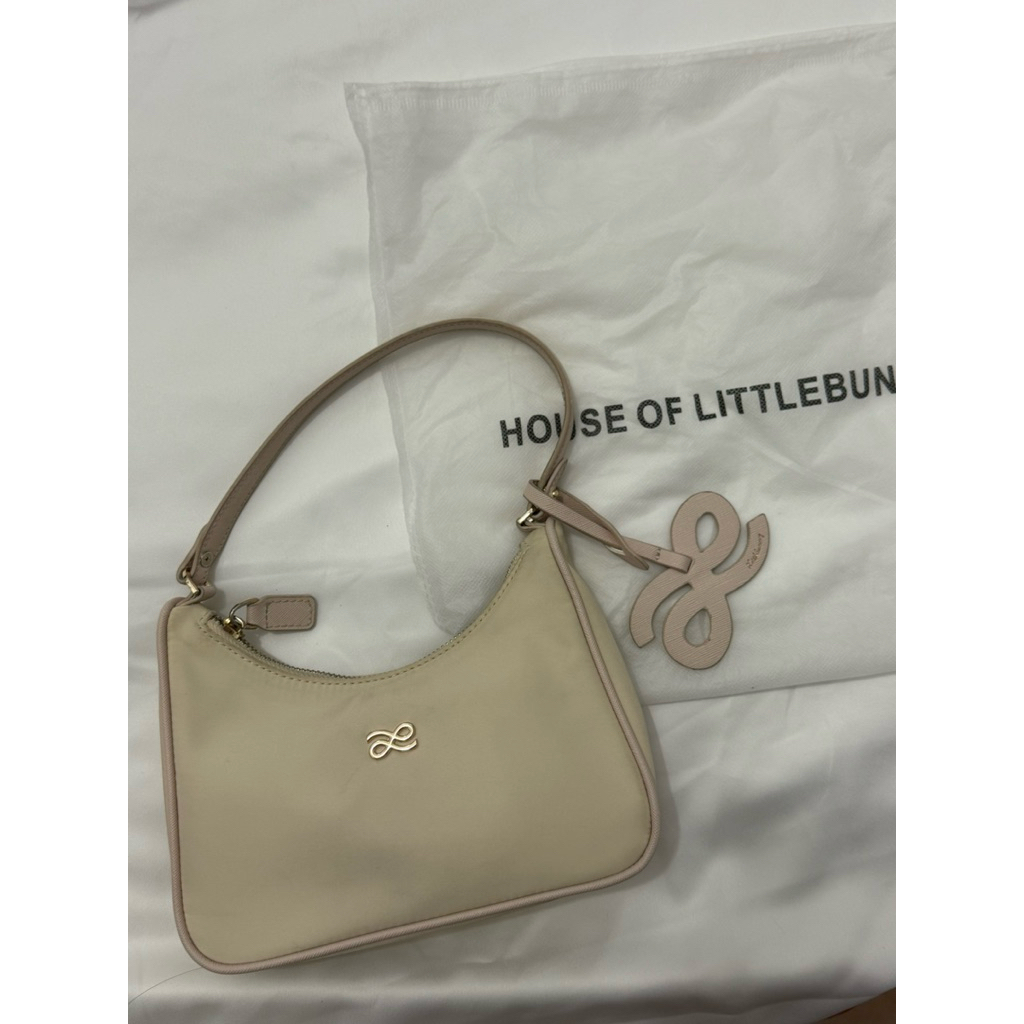 Preloved Hype Girl Destiny Little Bunny || Tas wanita slingbag shoulderbag