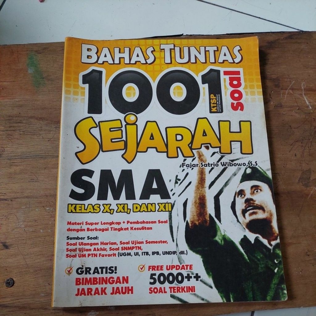 BAHAS TUNTAS 1001 SOAL SEJARAH SMA