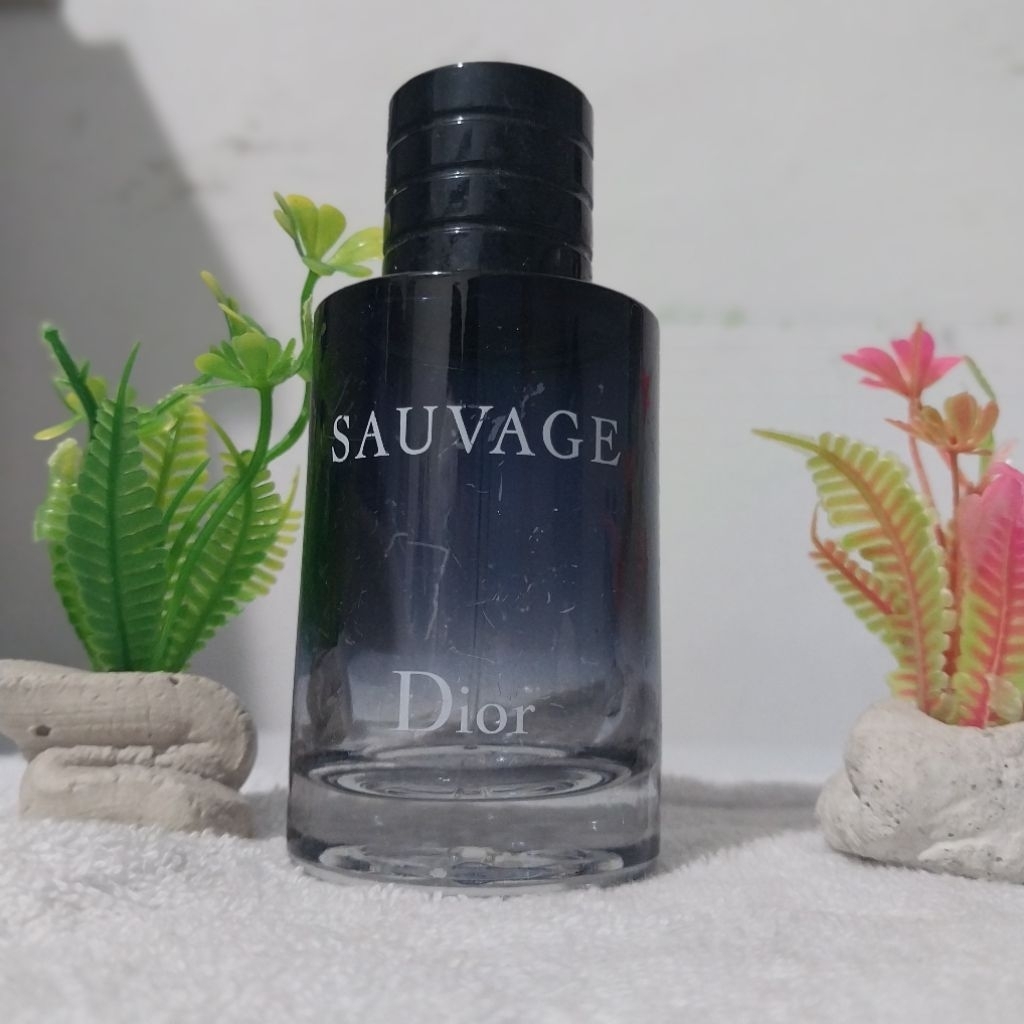 SAUVAGE DIOR Botol parfum bekas kosong