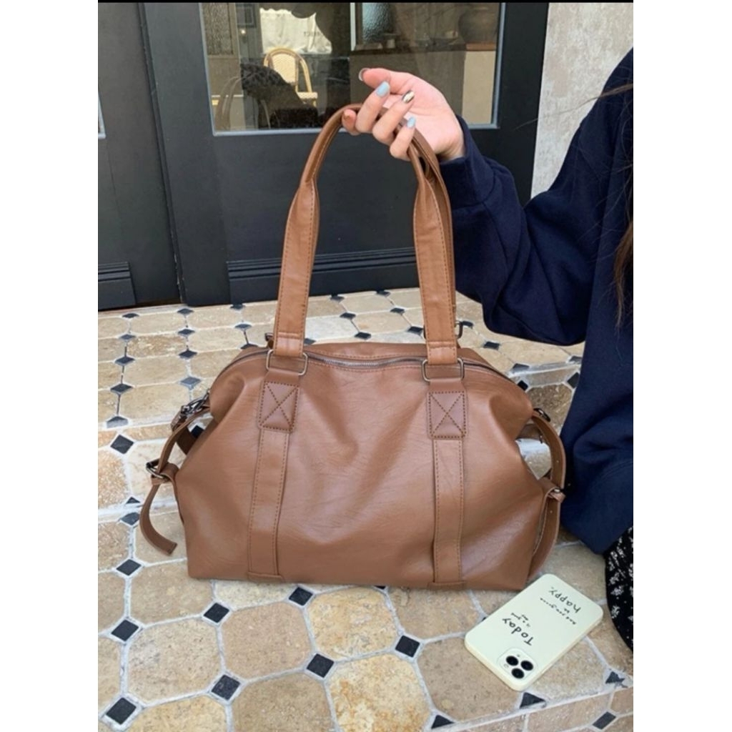 Tas Traveling Wanita Luggage Leather Kapasitas Besar Tas Selempang Kulit Wanita Duffel Tas Jinjing C