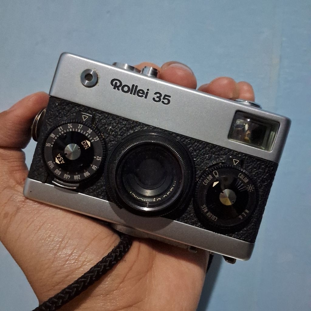 Rollei 35 Chrome - Rangefinder Film Camera